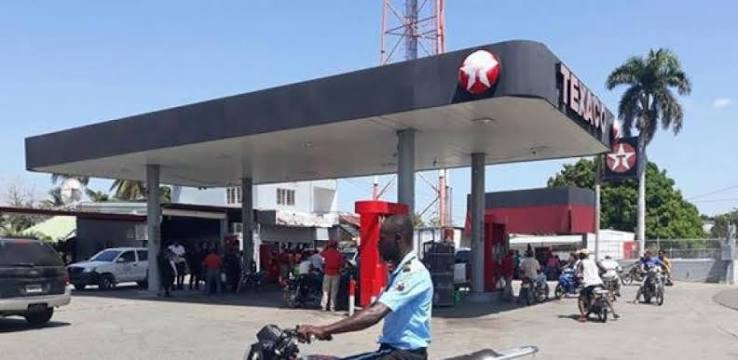 La gasolina en Haití es más barata que en República Dominicana